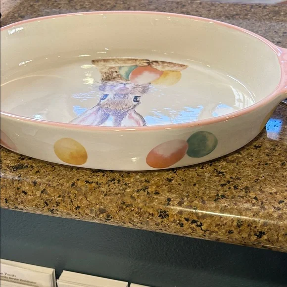 Oval Easter Bunny Ceramic Serving Bowl - Picture 7 of 7